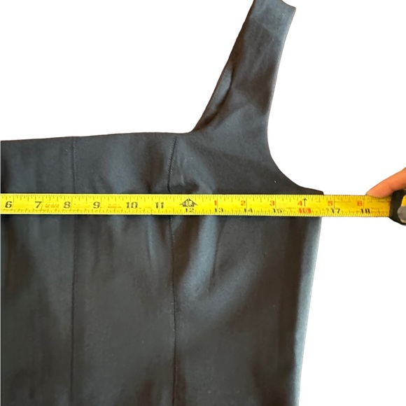 House of Harlow 1960 Black Zip Back Top - Picture 10 of 11